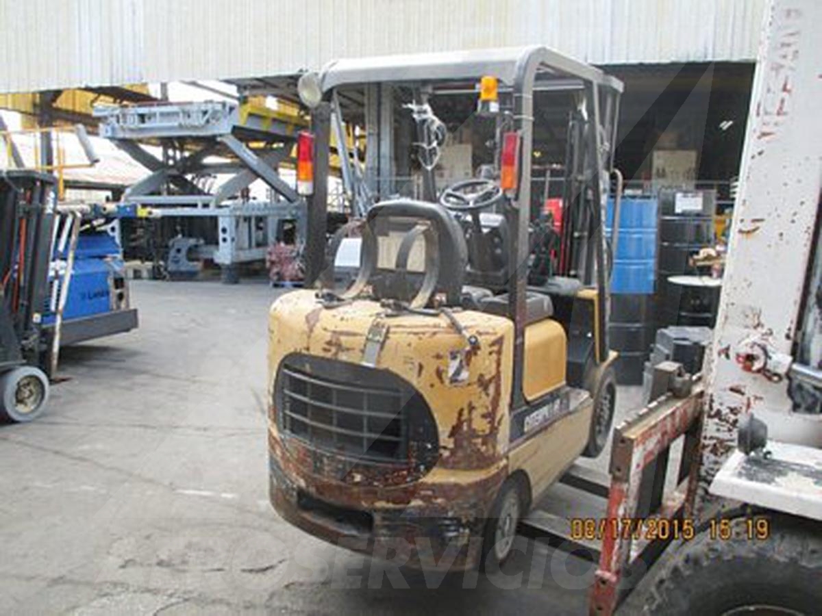 2003 Caterpillar GC20K