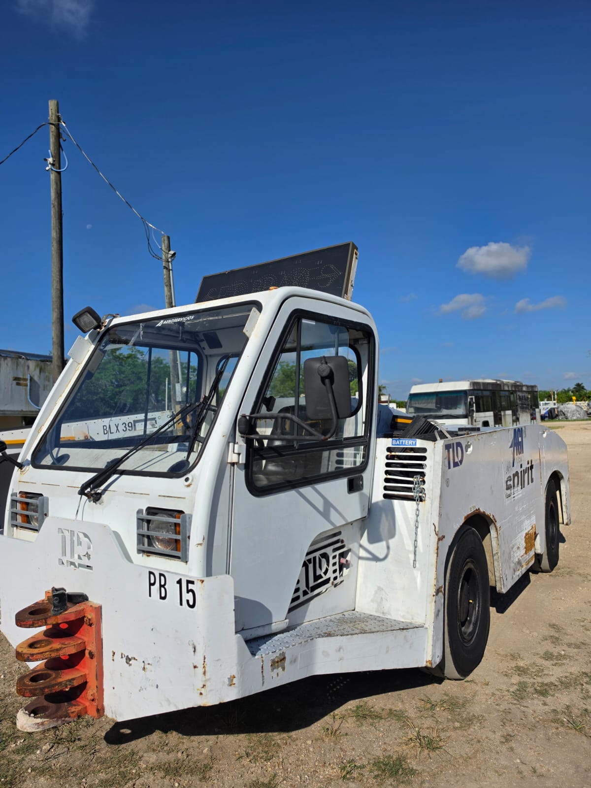 Push Back Tractor TLD TMX-150-12