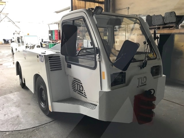 Push Back Tractor TLD TMX-150-12