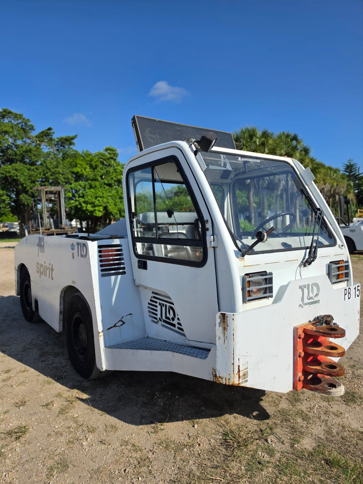 Push Back Tractor TLD TMX-150-12