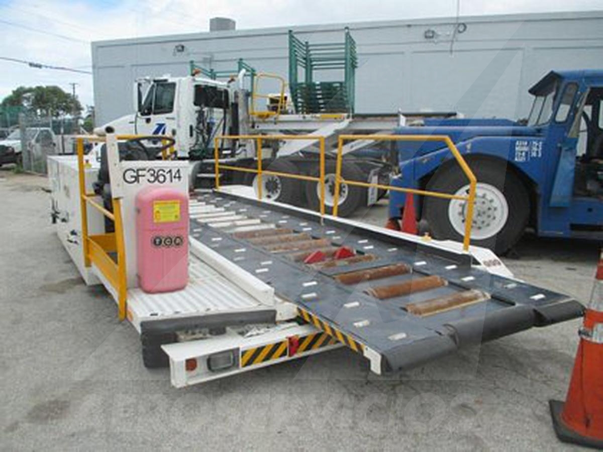 Cargo Loader and Transporter Trepel CCL 35S