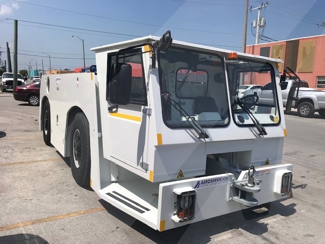 Push Back Tractor TLD TMX-400