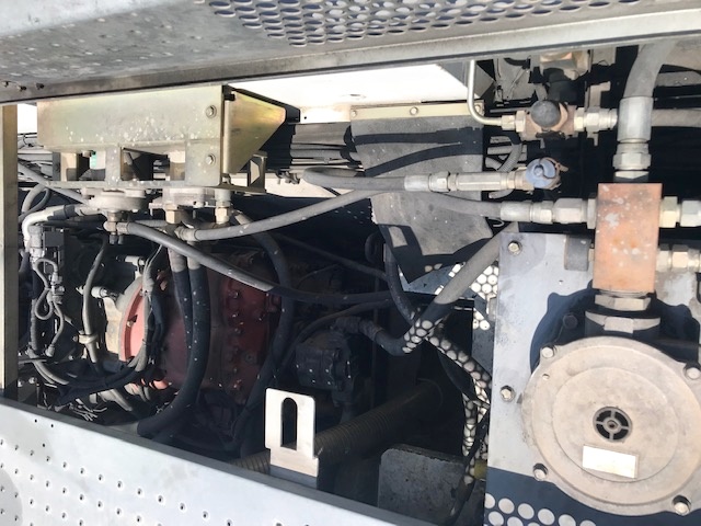 Push Back Tractor TLD TMX-400