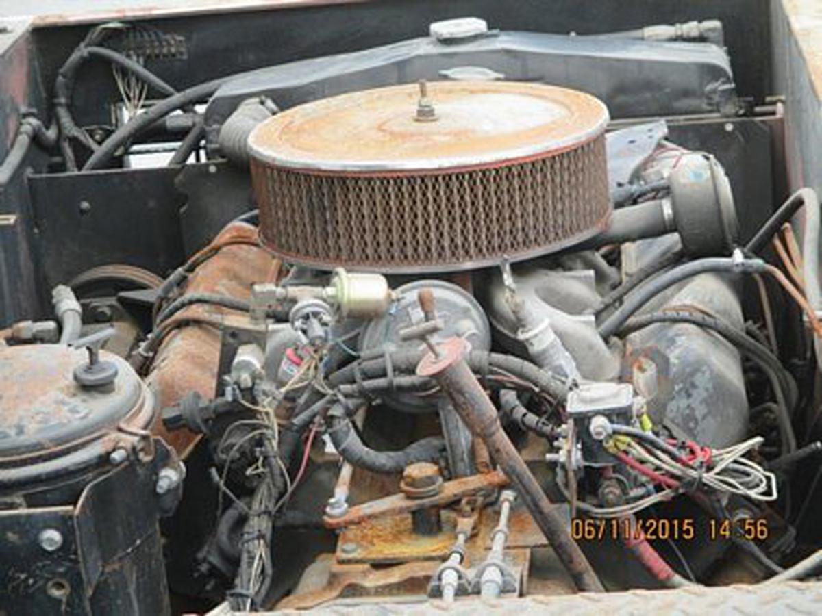 Push Back Tractor S&S GT-1628