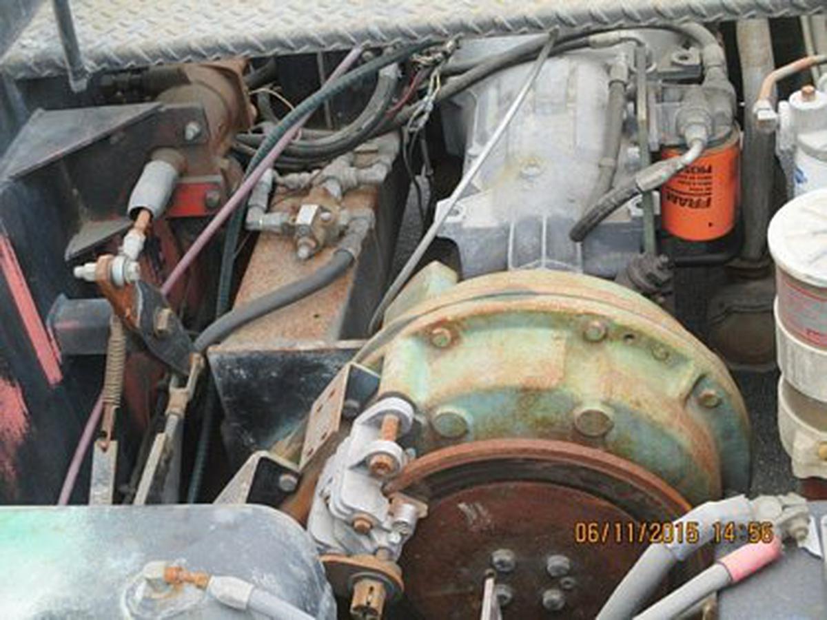 Push Back Tractor S&S GT-1628