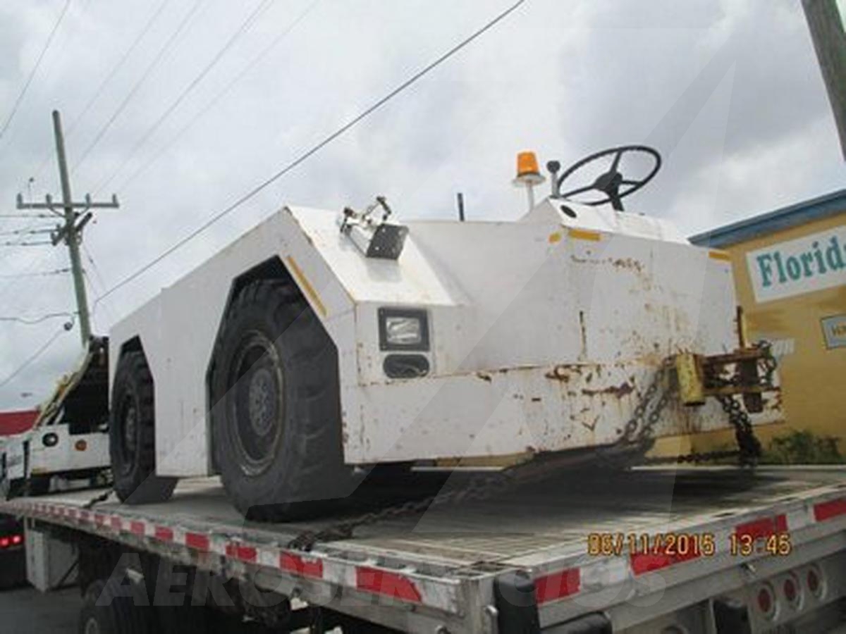 Push Back Tractor S&S GT-1628