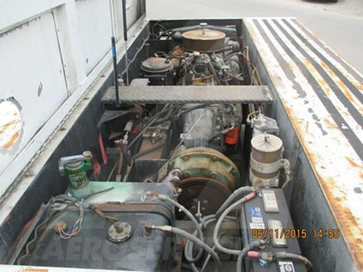 Push Back Tractor S&S GT-1628