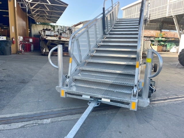 Passenger Stair Towable Standard GSE STD-95-145 2024