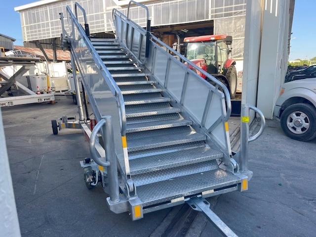 Passenger Stair Towable Standard GSE STD-95-145 2024