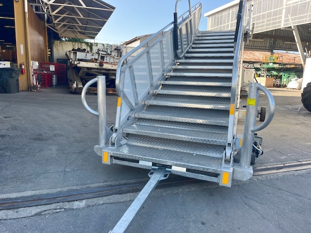 Passenger Stair Towable Standard GSE STD-95-145 2024