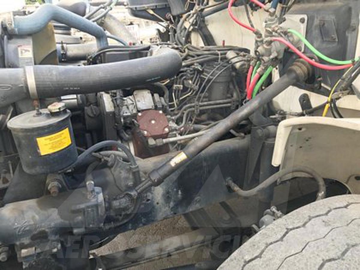 Maintenance Lift Tesco/ Freightliner ML-5030 / Fl70