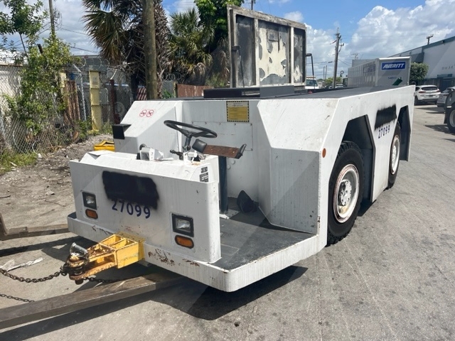Push Back Tractor Stewart & Stevenson GT-50