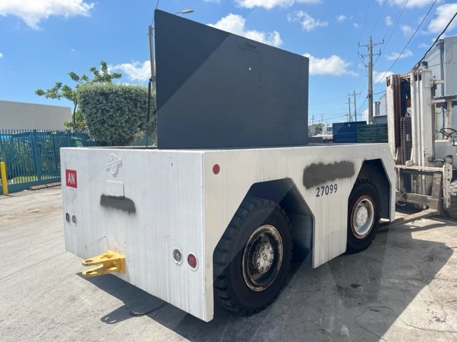 Push Back Tractor Stewart & Stevenson GT-50
