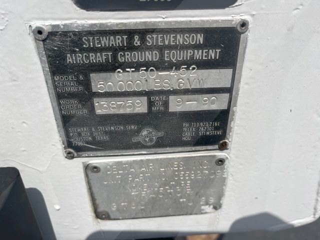 Push Back Tractor Stewart & Stevenson GT-50