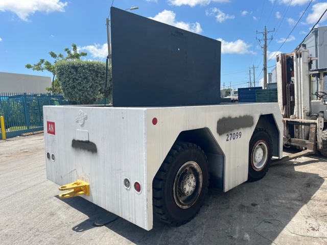 Push Back Tractor Stewart & Stevenson GT-50