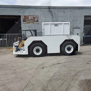 Push Back Tractor S&S GT-50