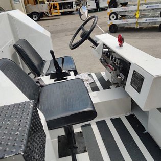 Push Back Tractor S&S GT-50