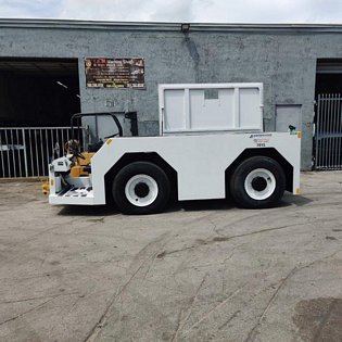 Push Back Tractor S&S GT-50