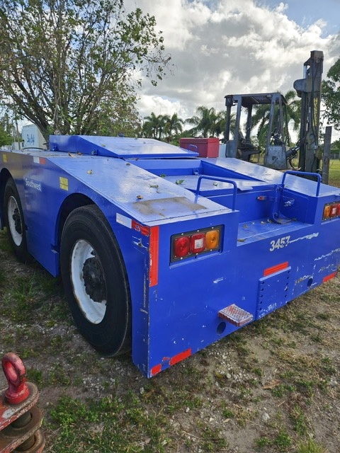 Push Back Tractor FMC B350EL