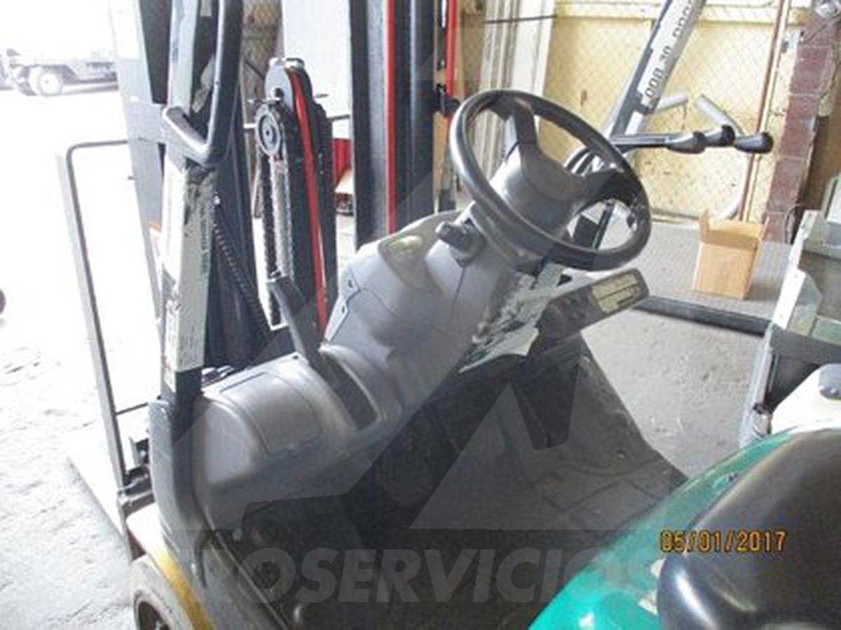 2007 Komatsu FG25ST-16