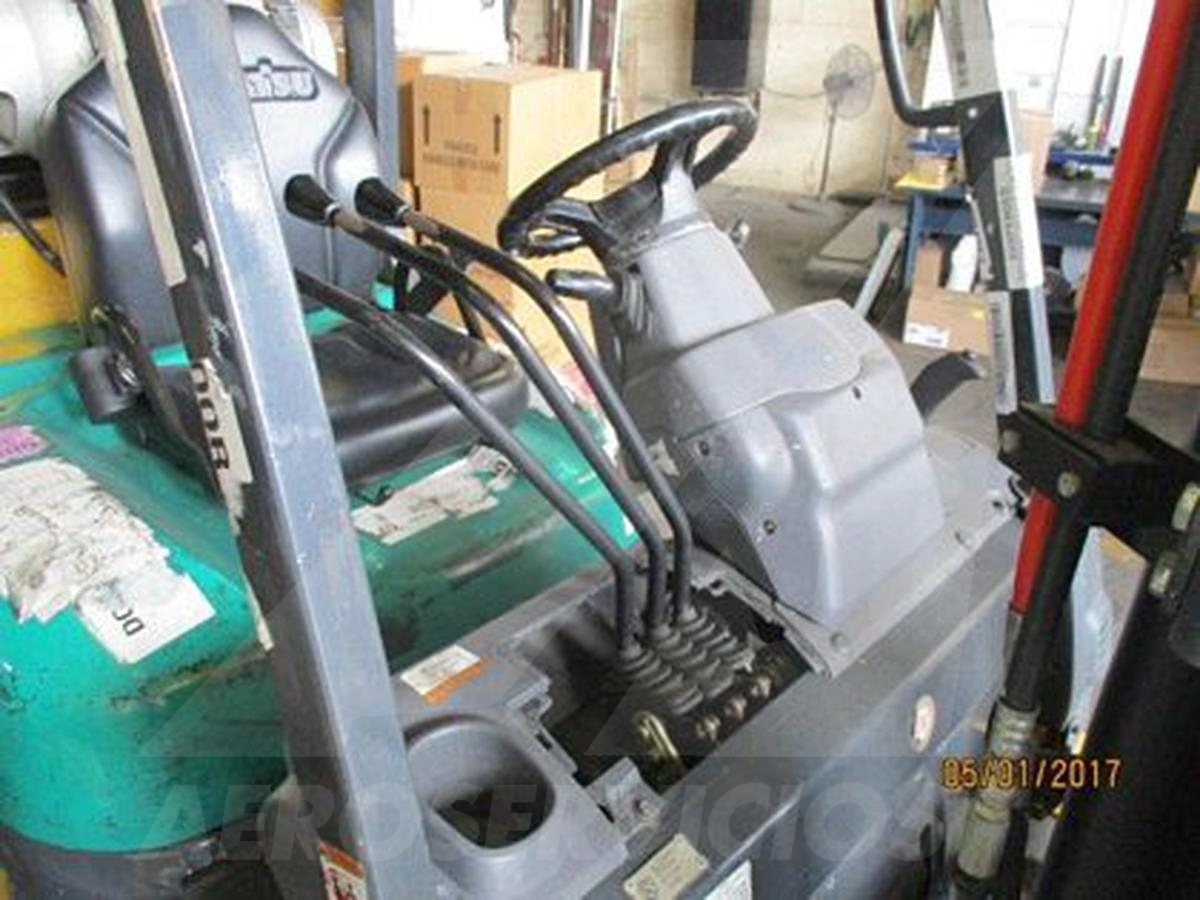 2007 Komatsu FG25ST-16