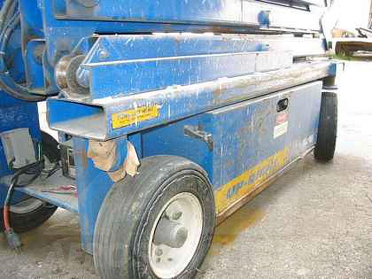 1993 Up-Right 63500 Manlift