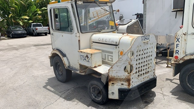 Baggage Tractor Tug MA-30/40 Cab