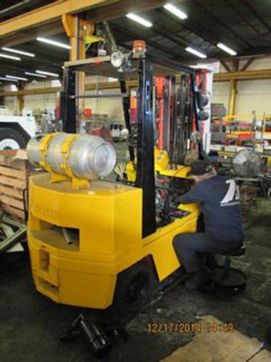 1987 Nissan CPH02A25V