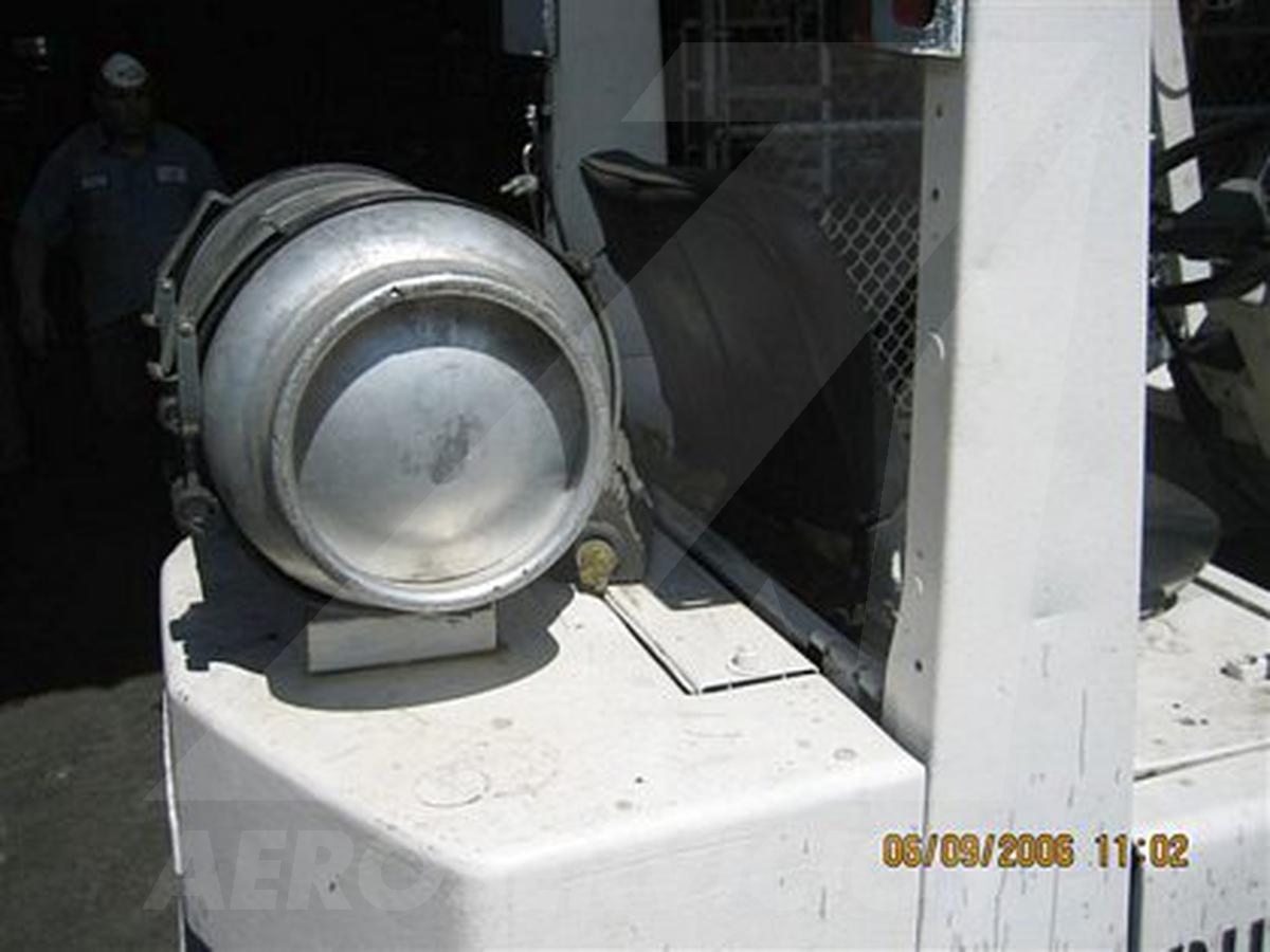 1987 Nissan CPH02A25V