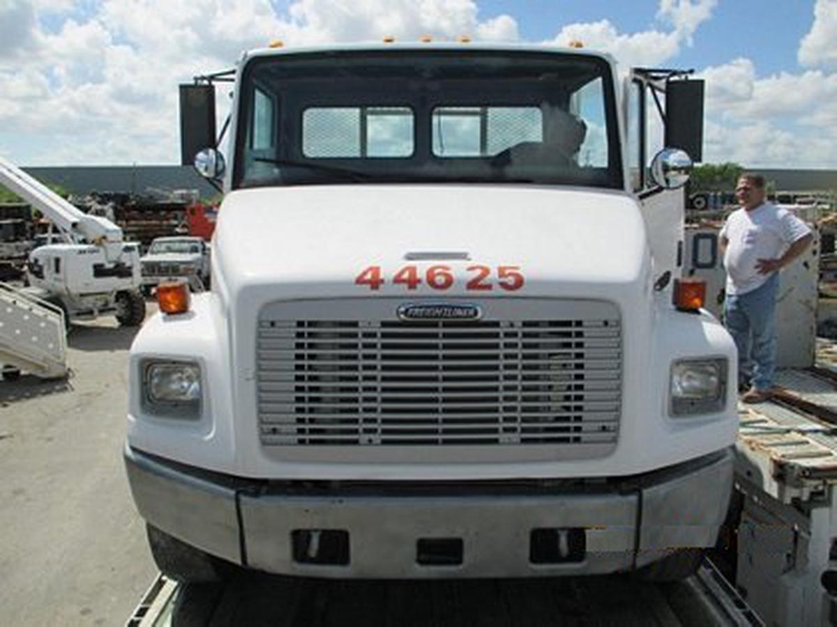 Lift Truck Tesco/ Freightliner ML-5030 / Fl70