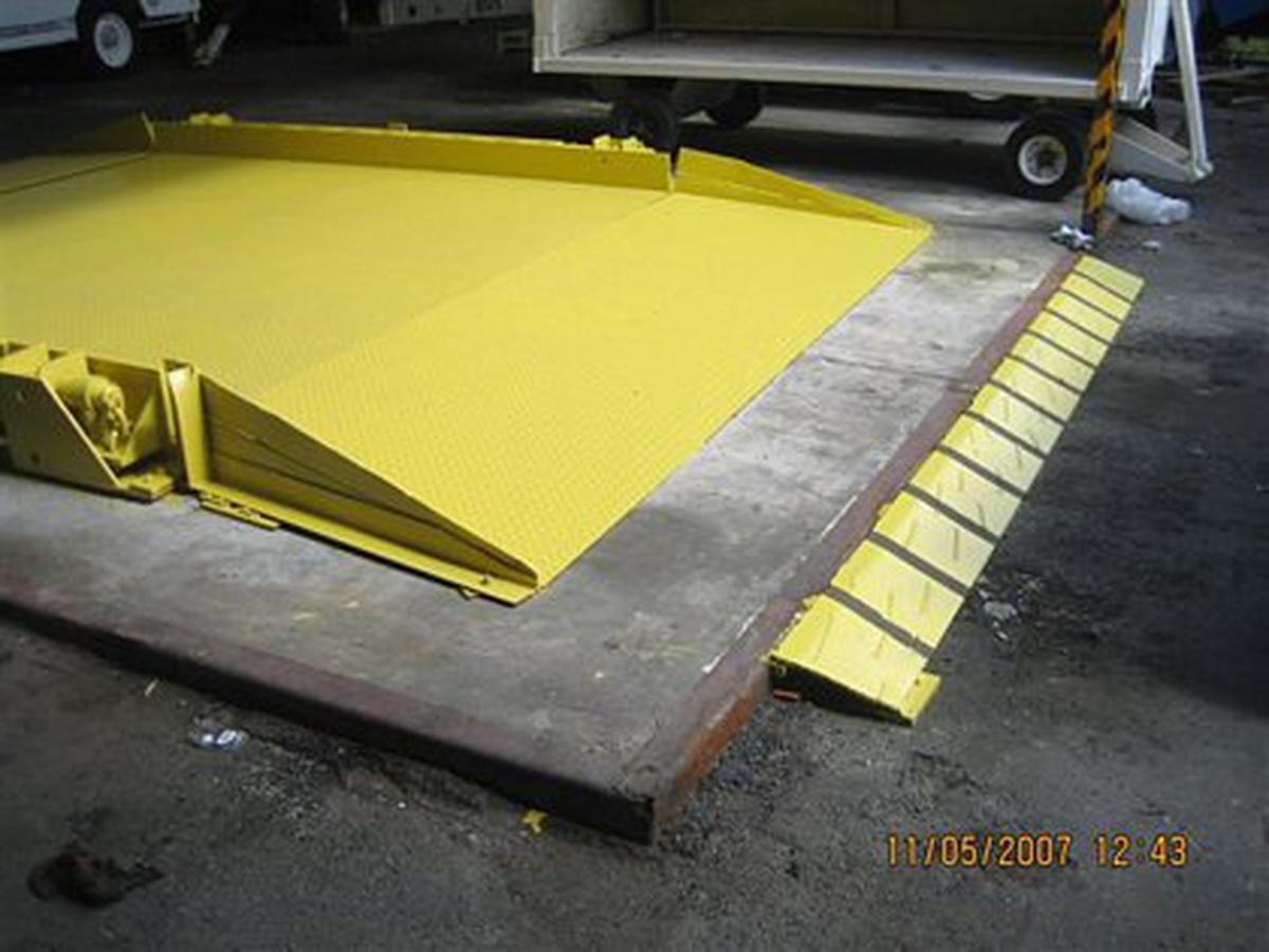 Low Profile Digital Scale Weigh-Tronix LP-20