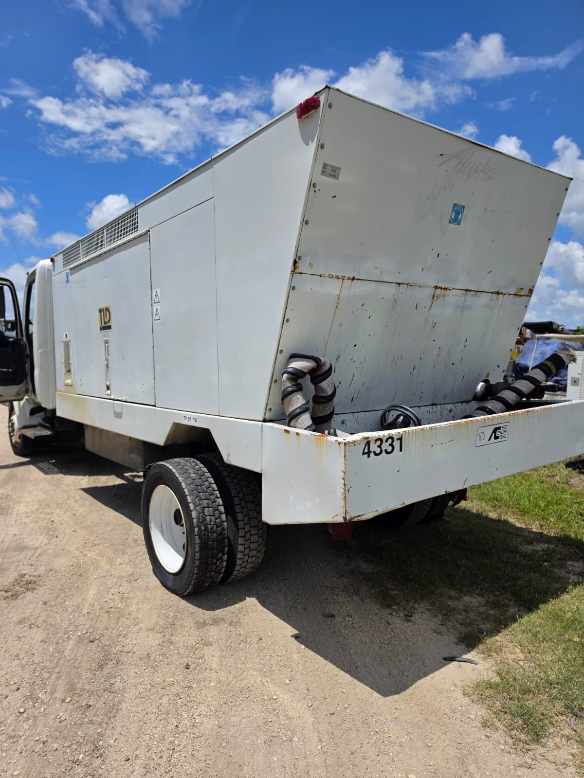 Truck Chassis Hino