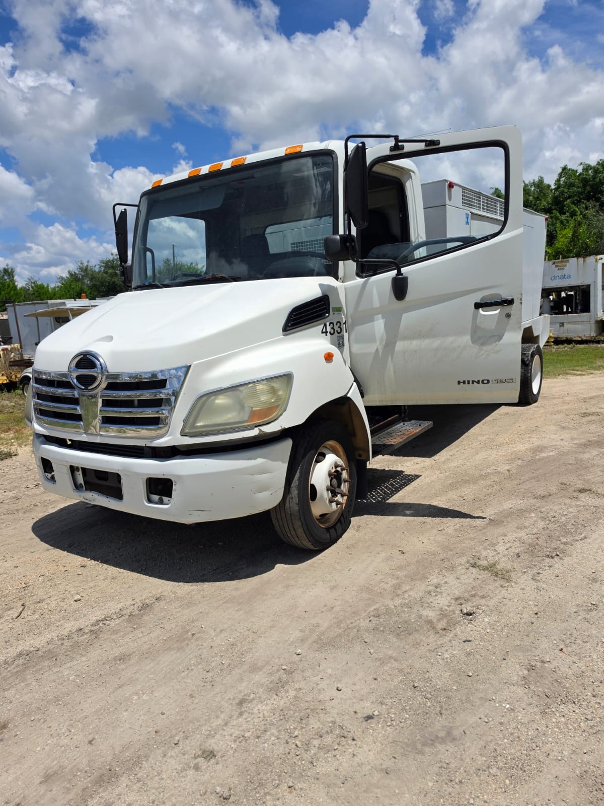 Truck Chassis Hino