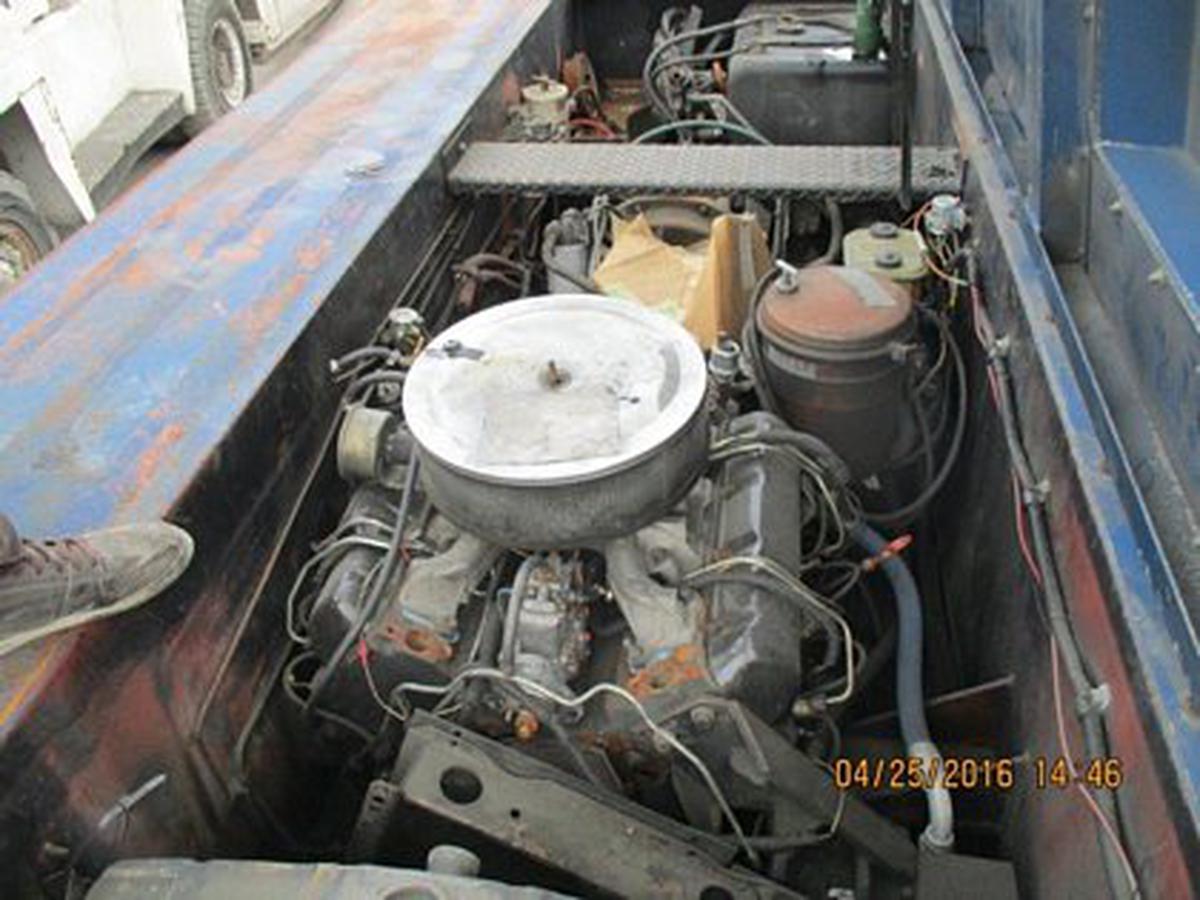 Push Back Tractor S&S GT-1628