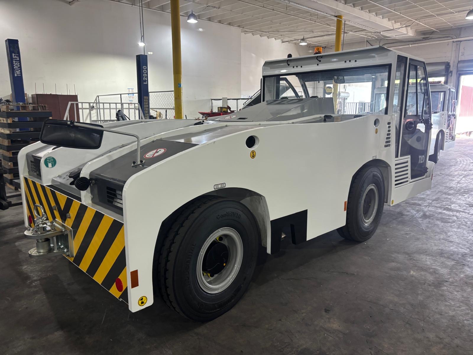 Push Back Tractor TLD TMX-150-9 Tier 4F