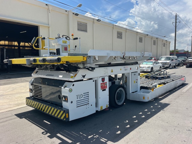 Cargo Loader TLD TXL-838 Wide