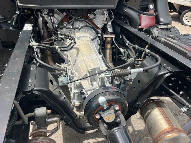 Truck Chassis Isuzu NPR - Gasoline