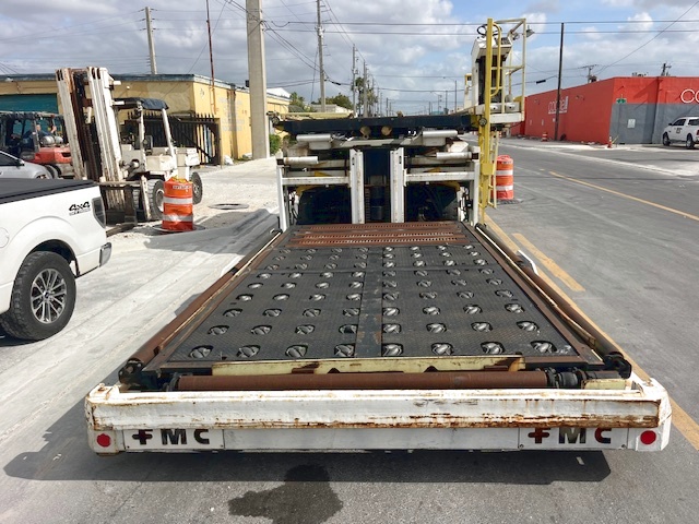 Cargo Loader FMC Commander 15