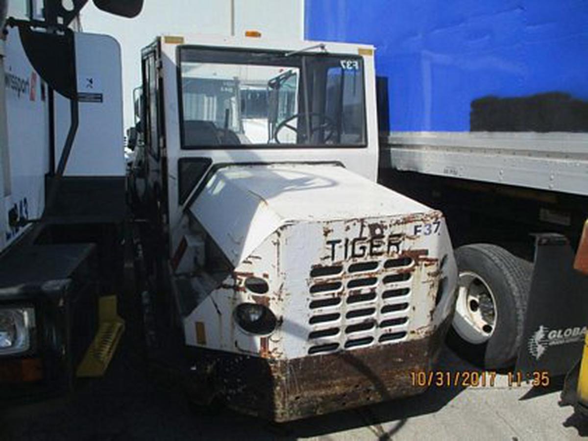 Baggage Tractor TIG-50