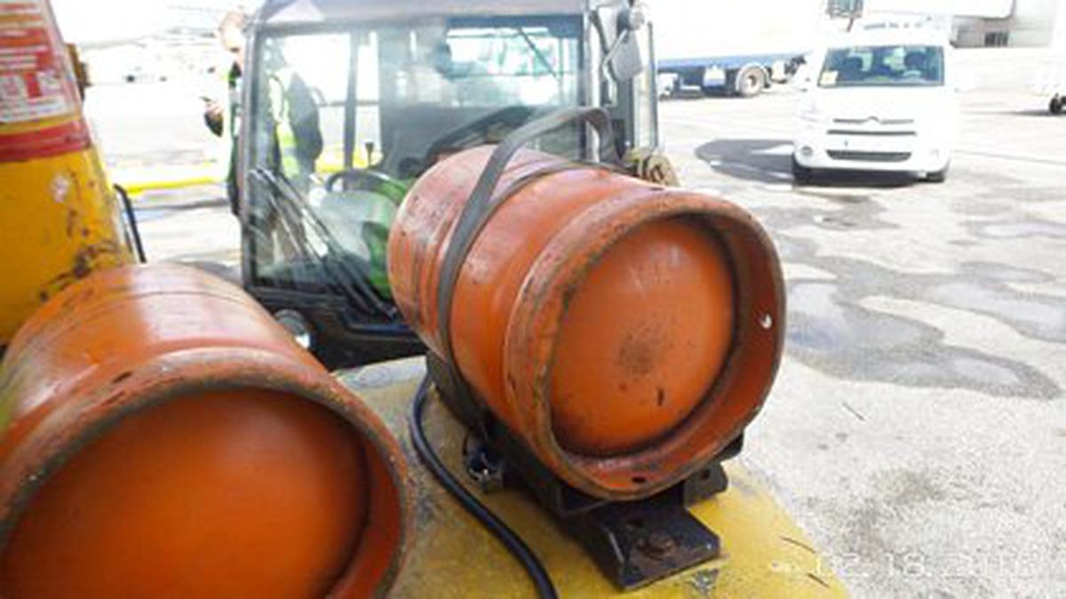 2003 Komatsu FG30HT-14