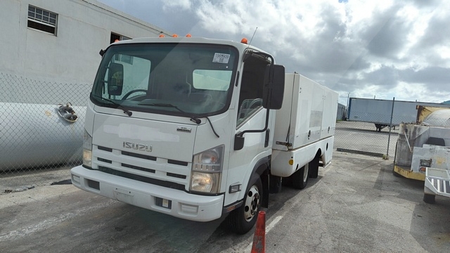 Truck Chassis Isuzu NPR-HD Diesel