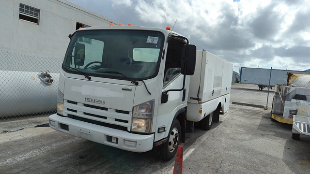 Truck Chassis Isuzu NPR-HD Diesel