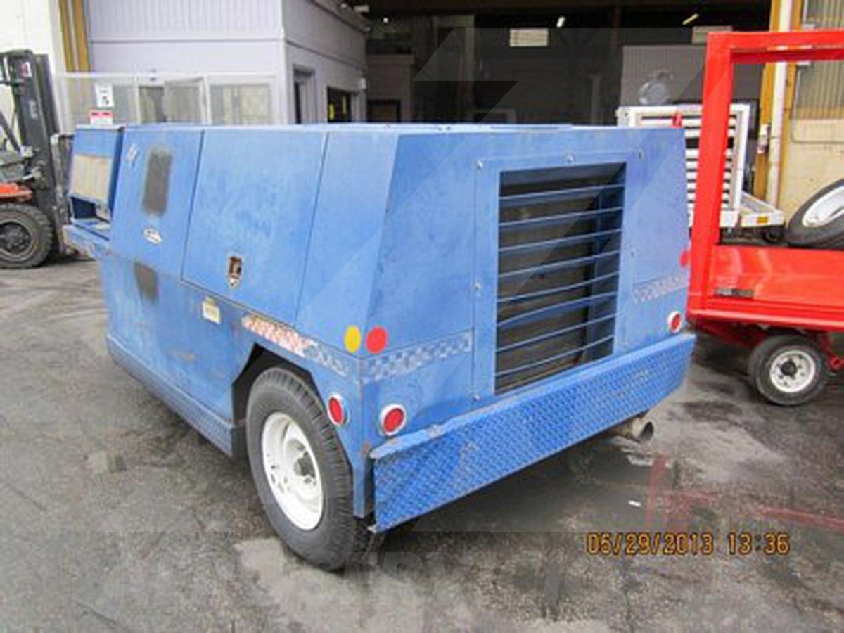 1990 Stewart & Stevenson TMFW-4900 JD