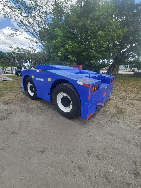 Push Back Tractor FMC B350E