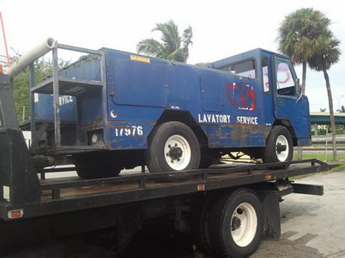 Tank Lift-A-Loft APV- LAV