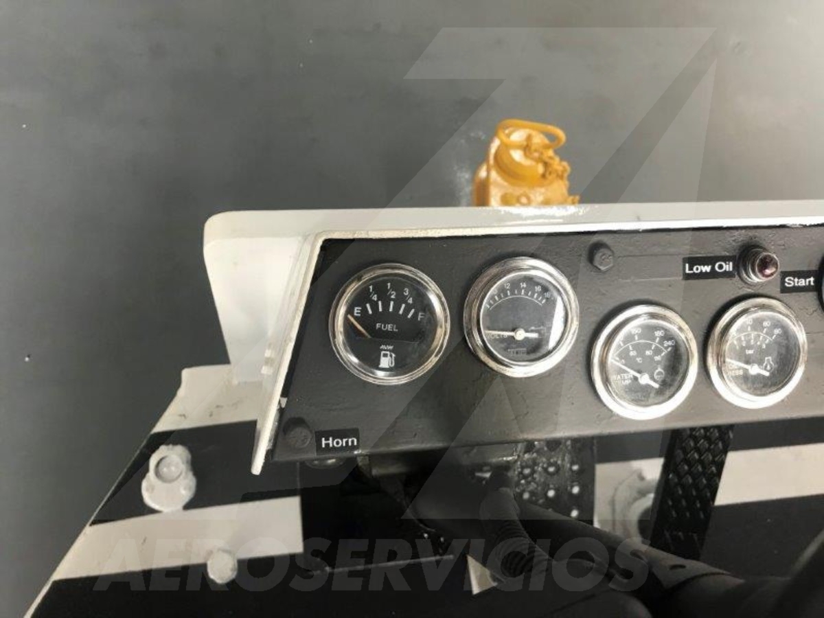 Push Back Tractor FMC B-500