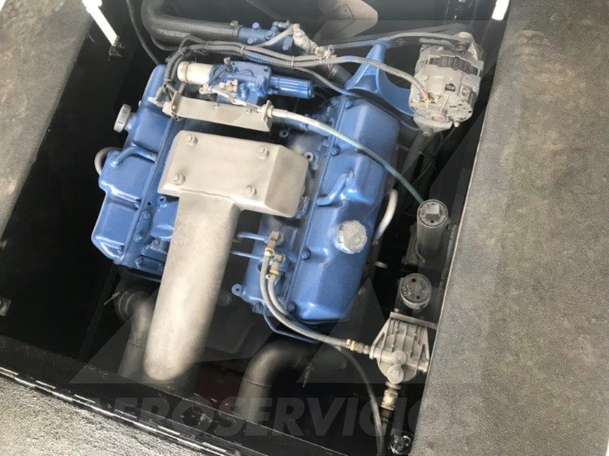 Push Back Tractor FMC B-500