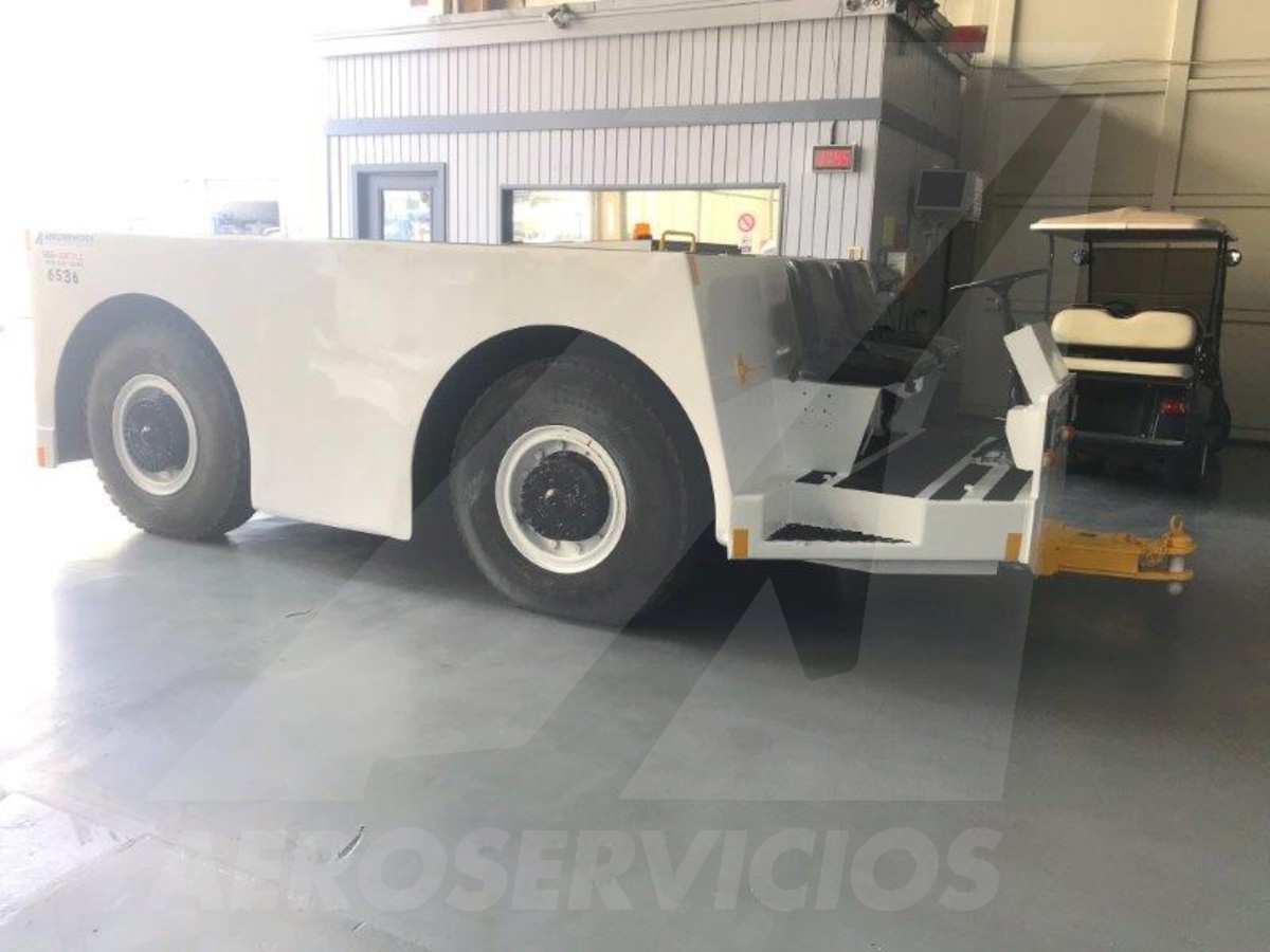 Push Back Tractor FMC B-500