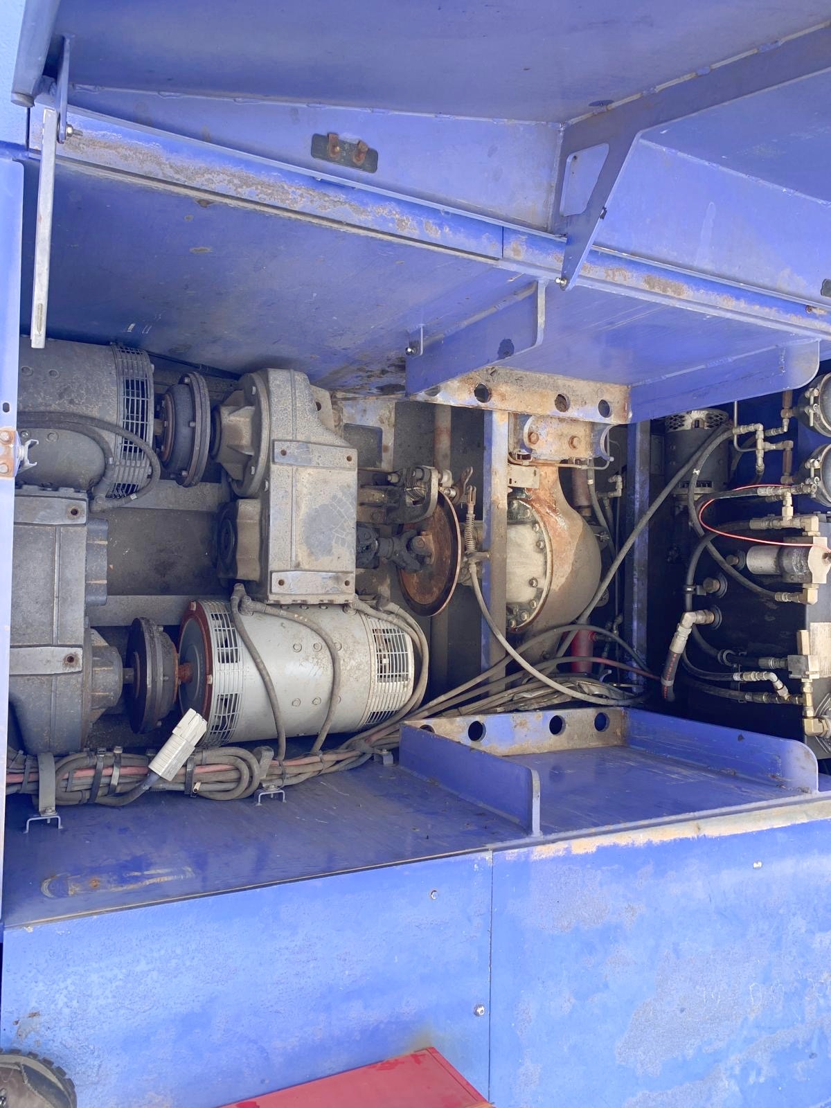 Push Back Tractor FMC B350E