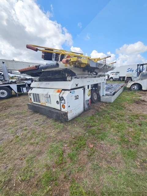 Main Deck Loader TLD 929